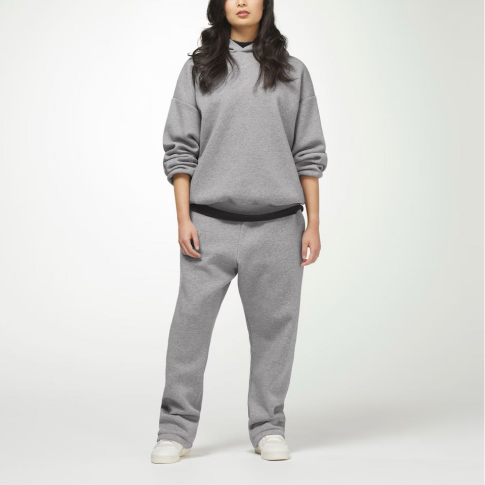 Details for 아디다스 오리지널 로고 레트로 커플용 맨투맨 - 다크 오트밀 컬러 IP1688