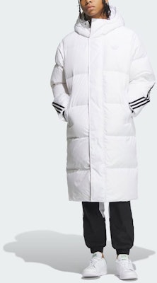 阿迪达斯三叶草FW23经典白色长款羽绒服条纹外套 IU4832 Lookbook 阿迪达斯三叶草FW23经典白色长款羽绒服条纹外套 IU4832