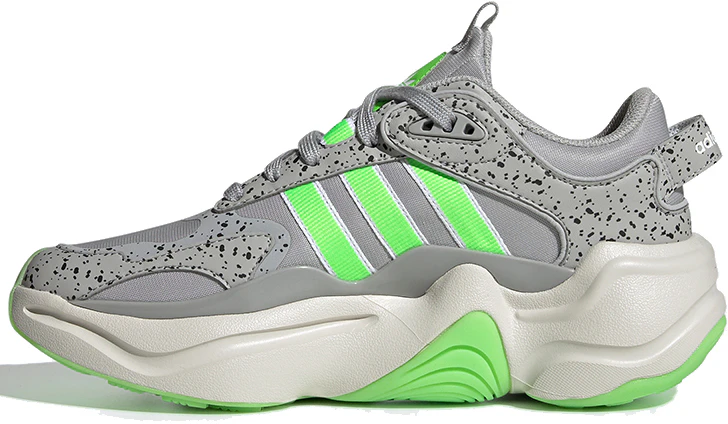 adidas-originals-magmur-runner-gray-green-ef-9001