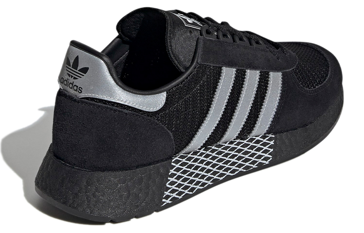 Shop adidas Originals Marathon Tech ''Zwart Zilver'' EF4398