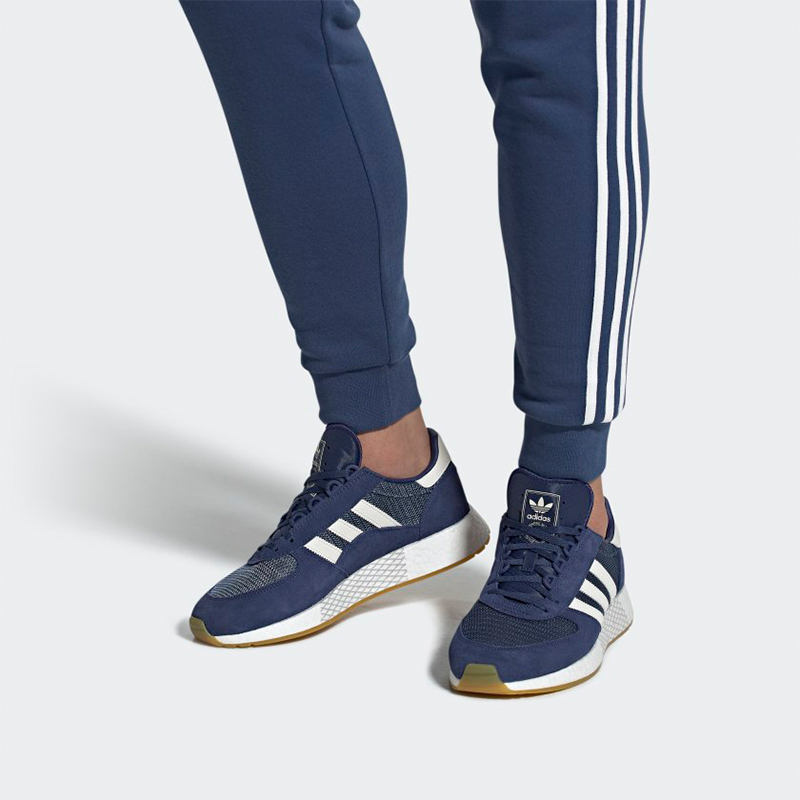 Sizing adidas Marathon Tech 'Tech Indigo Off White Gum' Kasut EF4394