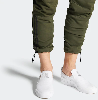 adidas originals Matchcourt 白變為 adidas originals 對戰場 白色 Sizing adidas originals Matchcourt 白變為 adidas originals 對戰場 白色