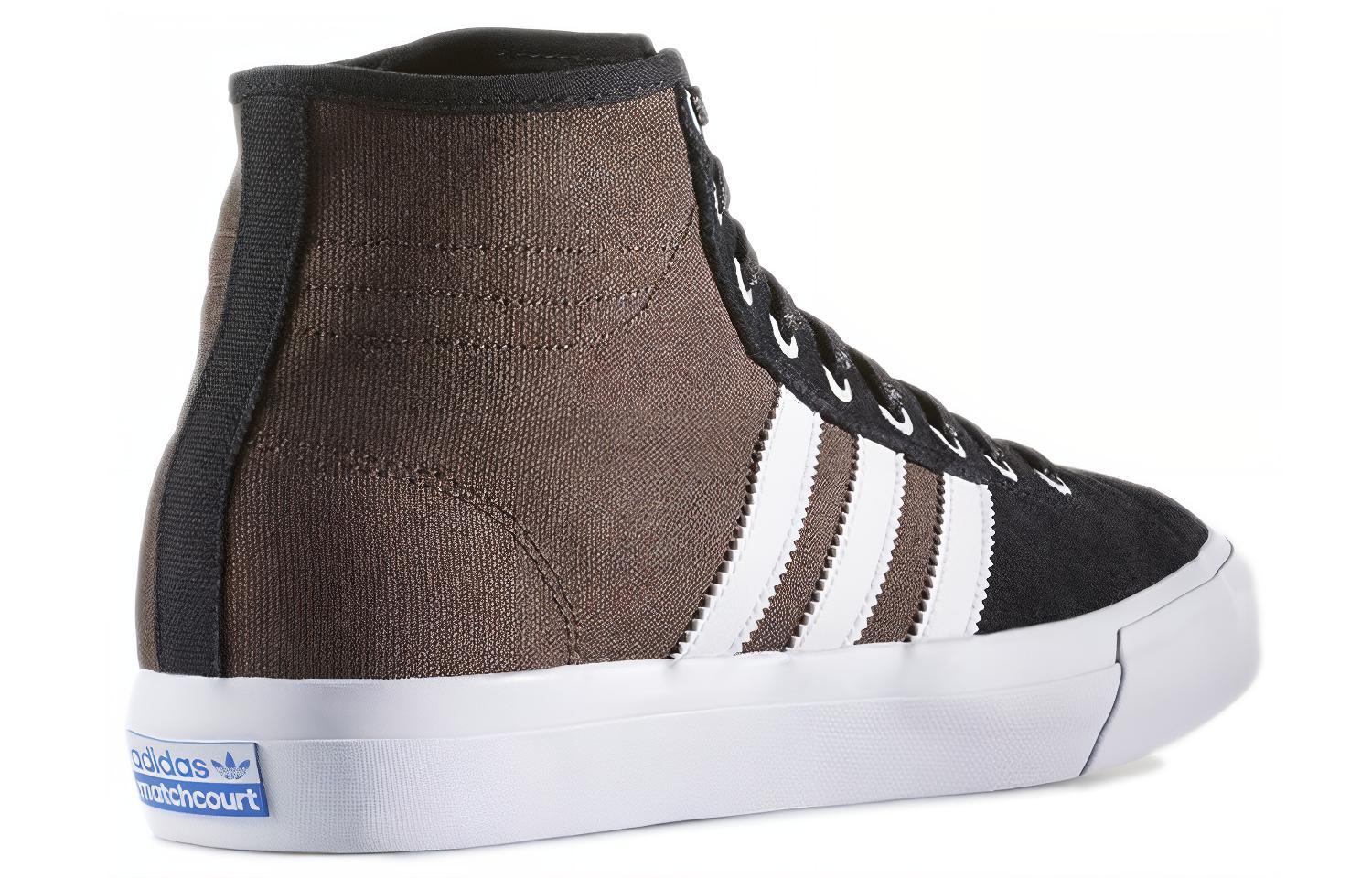 Shop adidas originals Matchcourt 高筒Rx 舒適透氣 耐磨休閒板鞋 黑白