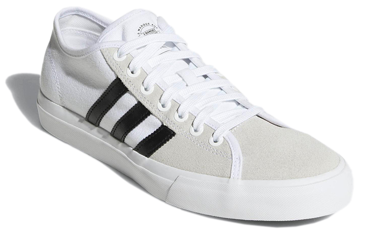 Lookbook adidas originals Matchcourt Rx 白黑 - adidas originals Matchcourt Rx 白黑色系列