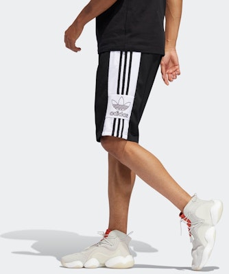 Adidas Originals Mesh Outline Negro Shorts Deportivos Transpirables DV3184 Details for Adidas Originals Mesh Outline Negro Shorts Deportivos Transpirables DV3184