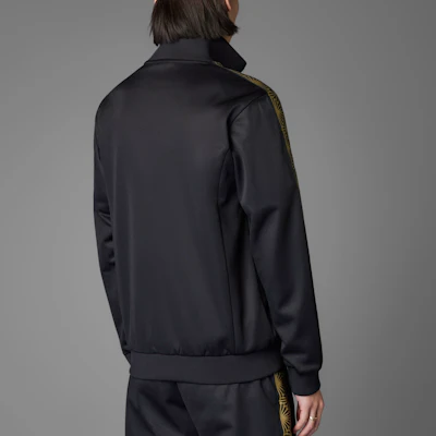 adidas Originals Mexico Gold Jaket Track Top Slim Fit Hitam JE5335 Lookbook adidas Originals Mexico Gold Jaket Track Top Slim Fit Hitam JE5335