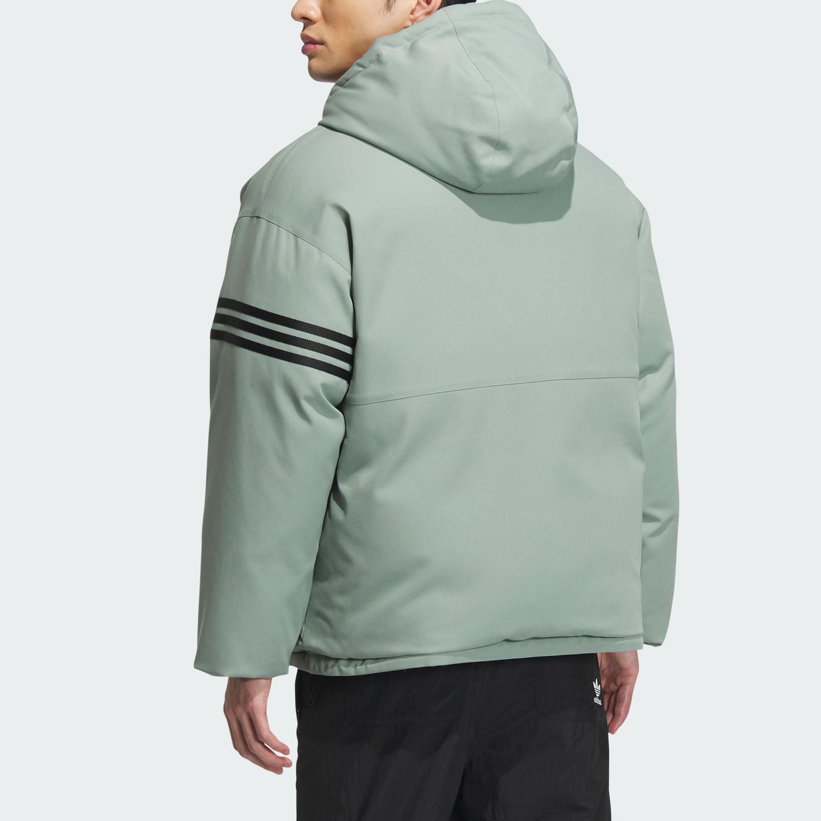 Details for adidas Originals NEU 男/女可翻轉羽絨外套 銀灰綠色帶帽外套 IR7254