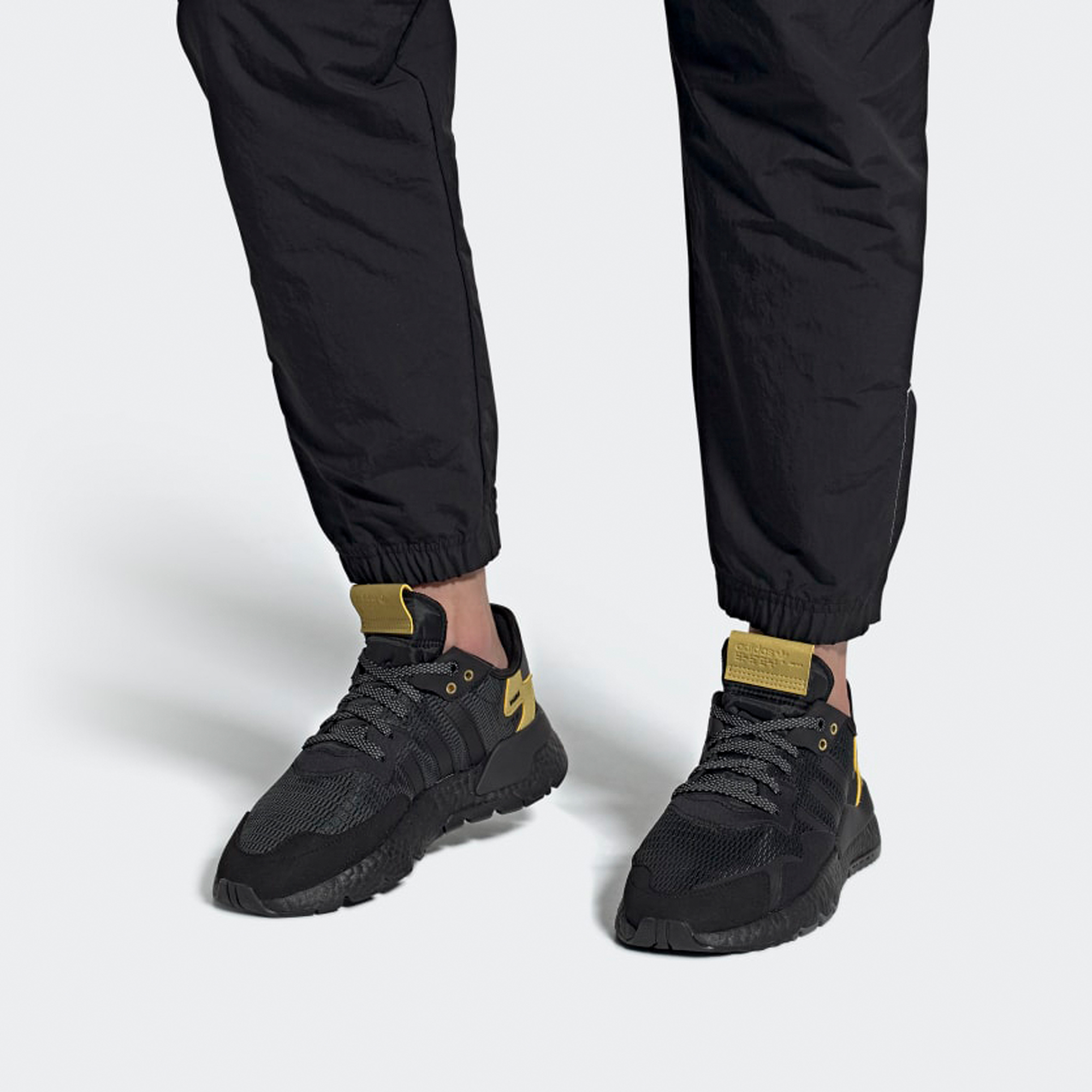 adidas originals Nite Jogger ‘Black Gold’ FW6148