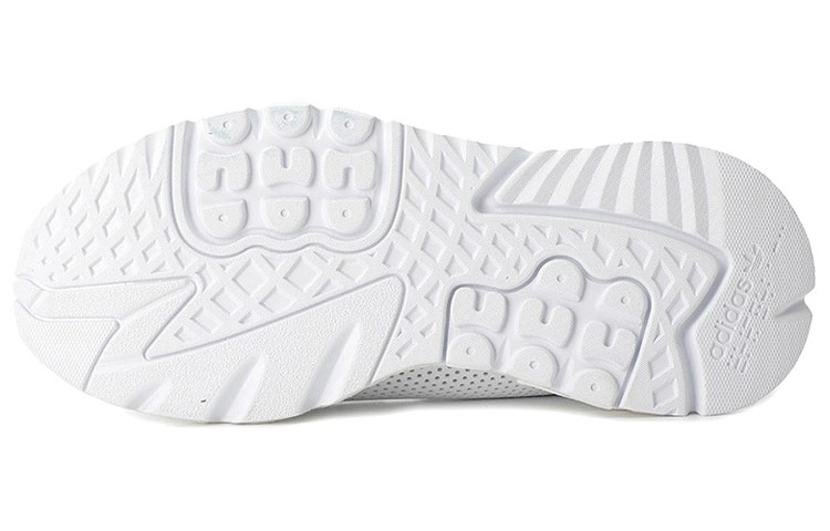 Shop 아디다스 오리지널스 나이트 조거 '화이트 실버' EF5401