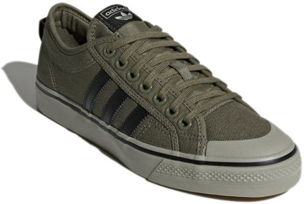 adidas Originals Nizza Low_TOP 'Hijau Tentera' CQ2325 Lookbook adidas Originals Nizza Low_TOP 'Hijau Tentera' CQ2325