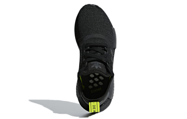 Purchase 阿迪达斯 Originals NMD_R1 '黑灰' F35839