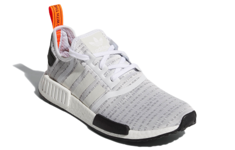 Lookbook アディダス オリジナルス NMD_R1 "ホワイトグレー" BB9572