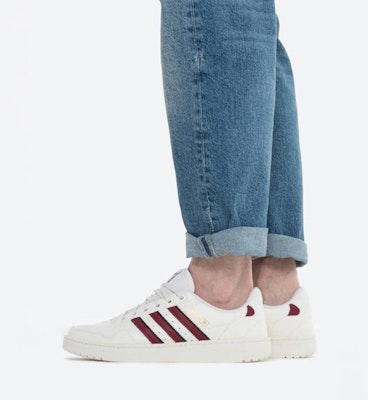 阿迪达斯三叶草 NY 90 复古鞋 米/红 H04429 Sizing 阿迪达斯三叶草 NY 90 复古鞋 米/红 H04429
