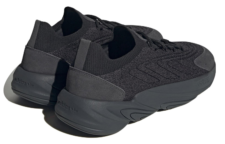 Shop アディダス オリジナルス オゼリア “オールブラック” GW9381