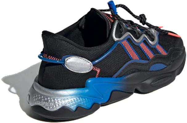 阿迪达斯三叶草 Ozweego 黑蓝色休闲运动鞋 FW4272 Lookbook 阿迪达斯三叶草 Ozweego 黑蓝色休闲运动鞋 FW4272