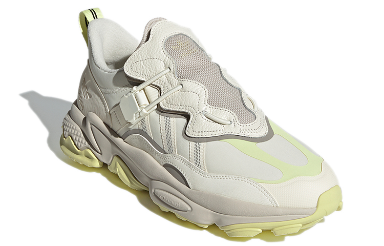 Lookbook adidas originals Ozweego Flipshield 米白色款