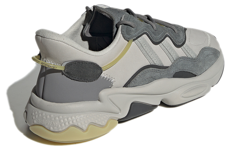 Shop 아디다스 오리지널스 오즈위고 (Adidas Originals Ozweego) GW4433