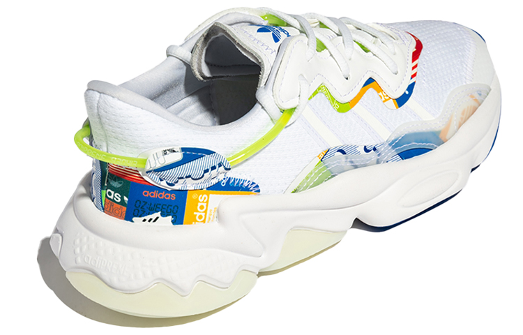 Shop アディダス オリジナルス Ozweego 白青赤 GX2714
