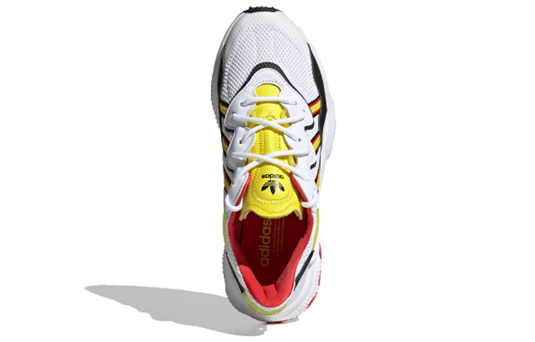 Shop adidas originals Ozweego 經典低筒運動休閒鞋 白紅黃
