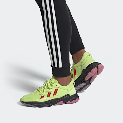 adidas originals Ozweego 輕便防滑 低筒復古鞋 黃綠 Sizing adidas originals Ozweego 輕便防滑 低筒復古鞋 黃綠