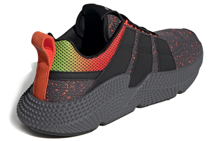 Shop adidas originals PROPHERE V2 減震防滑 低幫 運動休閒鞋 男款 黑紅