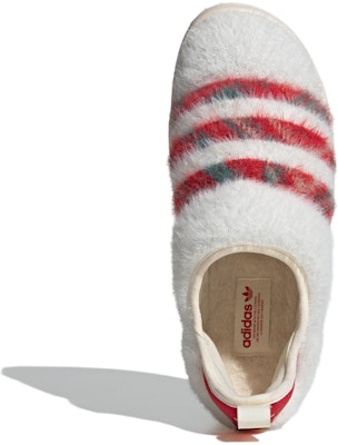 adidas Puffylette 'Putih Merah' ID6141 Lookbook adidas Puffylette 'Putih Merah' ID6141
