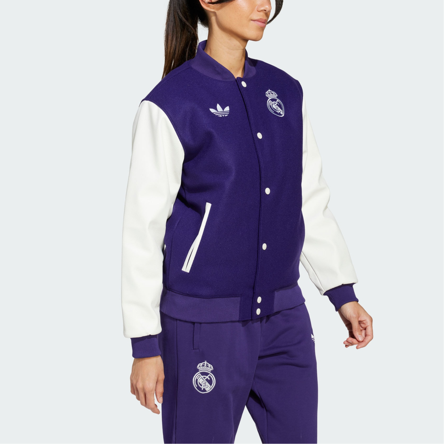 Purchase 阿迪达斯Real Madrid FW24春节飞行夹克紫色 - 休闲风格 JF2587