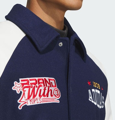 阿迪达斯Originals复古宽松保暖外套海军蓝/白男女款 JN0775 Shop 阿迪达斯Originals复古宽松保暖外套海军蓝/白男女款 JN0775