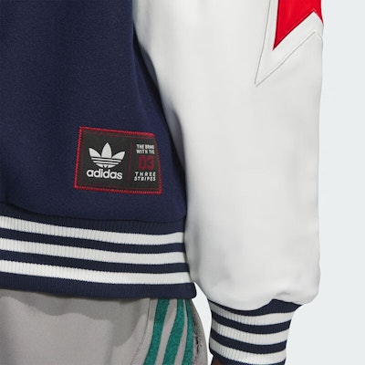 阿迪达斯Originals复古宽松保暖外套海军蓝/白男女款 JN0775 Purchase 阿迪达斯Originals复古宽松保暖外套海军蓝/白男女款 JN0775