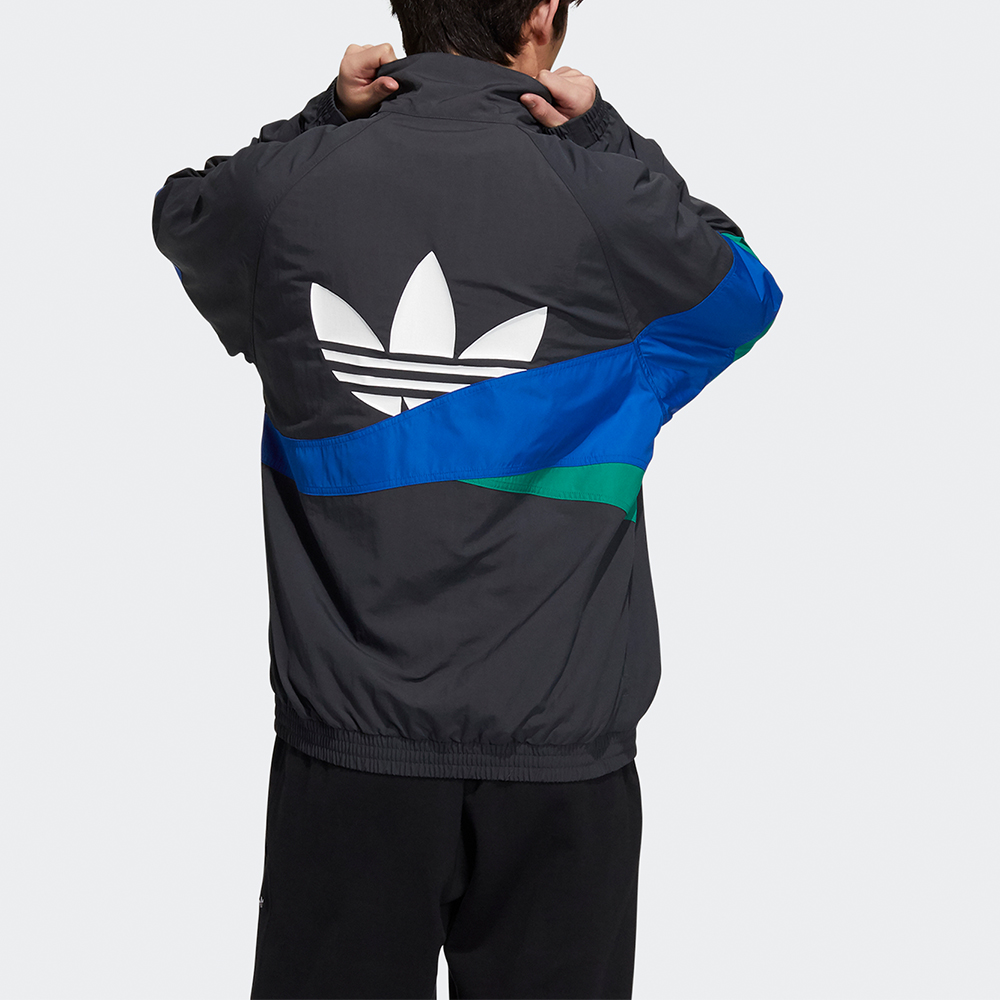 Shop Chaqueta adidas Originals Retro Logo Negra con Diseño Colorblock. HF5942