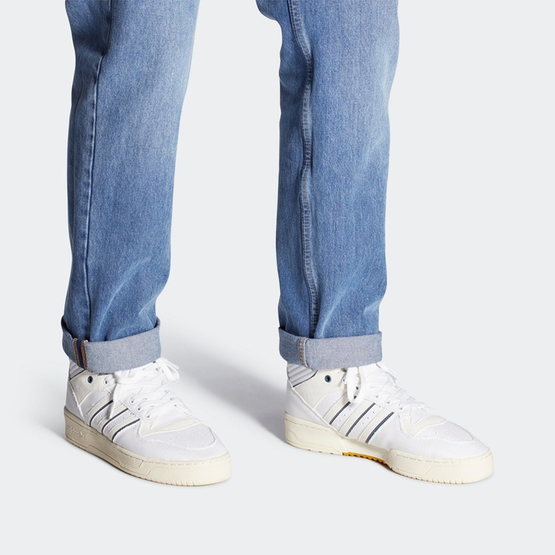 Sizing 아디다스 오리지널스 라이벌리 '화이트 옐로우' FW3120