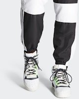 아디다스 오리지널스 라이벌리 RM 치 "블랙 화이트 그린" FU6694 Details for 아디다스 오리지널스 라이벌리 RM 치 "블랙 화이트 그린" FU6694