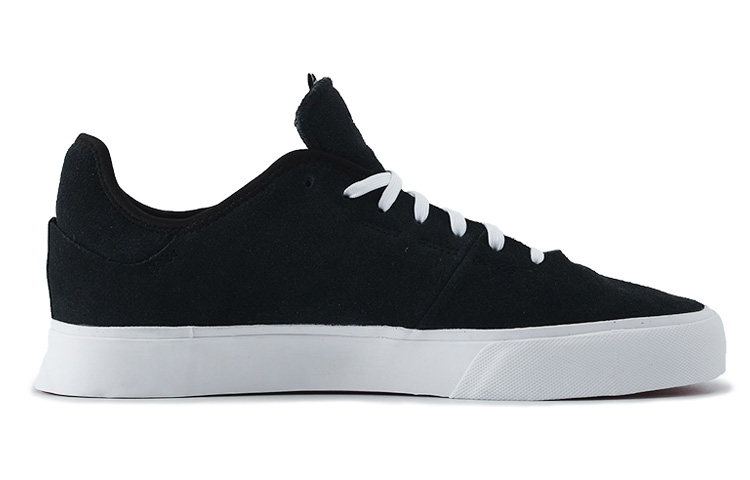 adidas originals Sabalo Black/White/Red 圖 2