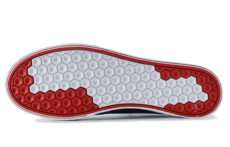 adidas originals Sabalo Black/White/Red 圖 4