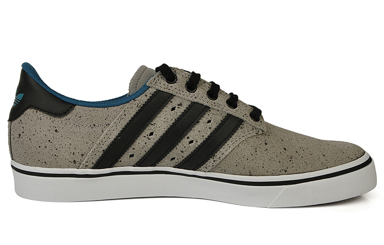 Order adidas Originals Seeley ''Gris Noir Blanc'' F37723
