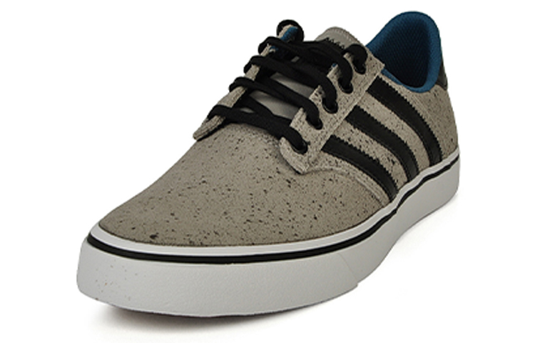 Lookbook adidas Originals Seeley ''Gris Noir Blanc'' F37723