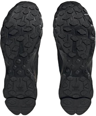 adidas Originals Shadowturf Kasut 'Core Black' HP2226 Details for adidas Originals Shadowturf Kasut 'Core Black' HP2226