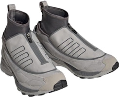 adidas originals Shadowturf 防滑耐磨 高筒 運動休閒鞋 男女同款 白灰色 Lookbook adidas originals Shadowturf 防滑耐磨 高筒 運動休閒鞋 男女同款 白灰色