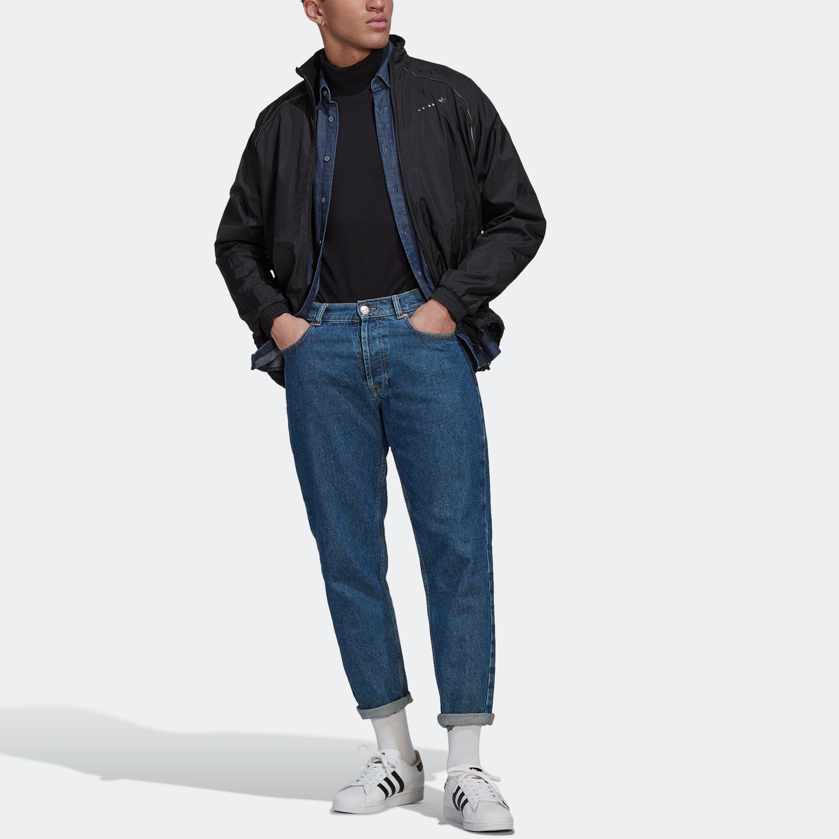 adidas Originals Solid Logo Embroidered Track Jacket HK2730 圖 3