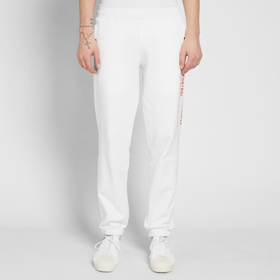 Pantalones Jogger adidas Originals SS23 Blancos con Estampado de Letras Casual. DM9857 Lookbook Pantalones Jogger adidas Originals SS23 Blancos con Estampado de Letras Casual. DM9857