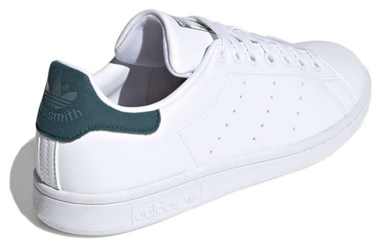 Shop adidas Originals Stan Smith Kasut 'Putih Hijau-Biru Awan' S42581