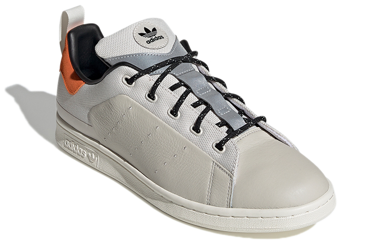 Lookbook 아디다스 오리지널스 스탠스미스 그레이/오렌지 (경량) EE6665