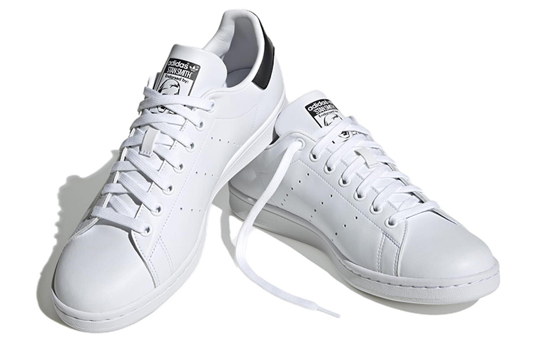 Lookbook 아디다스 오리지널 스탠스미스 '흰/검' HP2351
