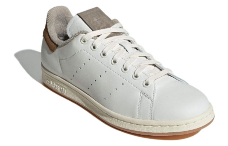 Lookbook 아디다스 오리지널 스탠스미스 '화이트 컴포트 로우' ID2031