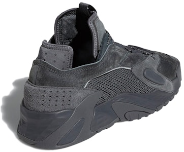 adidas originals 街頭籃球 防滑耐磨 低筒 真實球賽鞋 男女款 純黑色 Shop adidas originals 街頭籃球 防滑耐磨 低筒 真實球賽鞋 男女款 純黑色