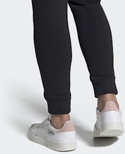 adidas originals Super Court 低筒 板鞋 男女皆宜 白灰粉 Sizing adidas originals Super Court 低筒 板鞋 男女皆宜 白灰粉