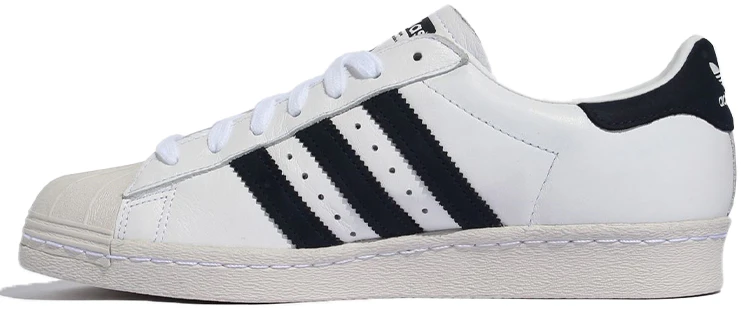 adidas-originals-superstar-black-tail-ee-8778