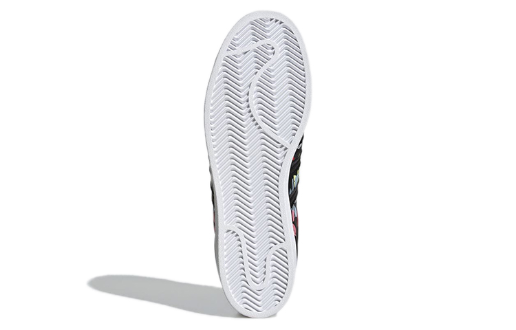 Details for アディダス オリジナルス スーパースター "トレフォイル総柄 - 黒マルチ" H00182