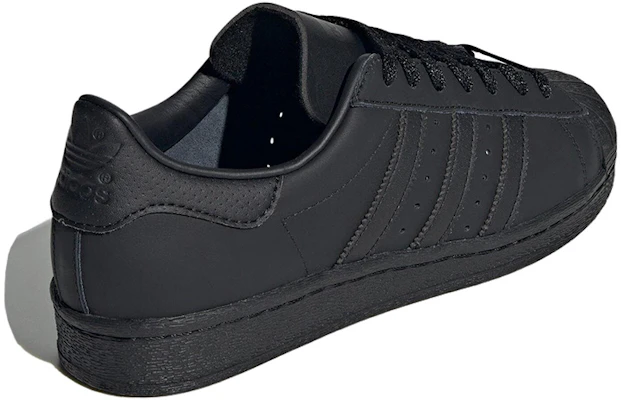 adidas originals Superstar 耐磨防滑 低筒 板鞋 男款 黑色 Shop adidas originals Superstar 耐磨防滑 低筒 板鞋 男款 黑色