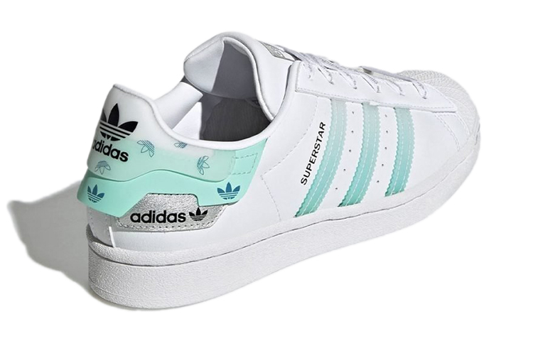 Shop 阿迪达斯经典款Superstar白色薄荷绿 GX2974